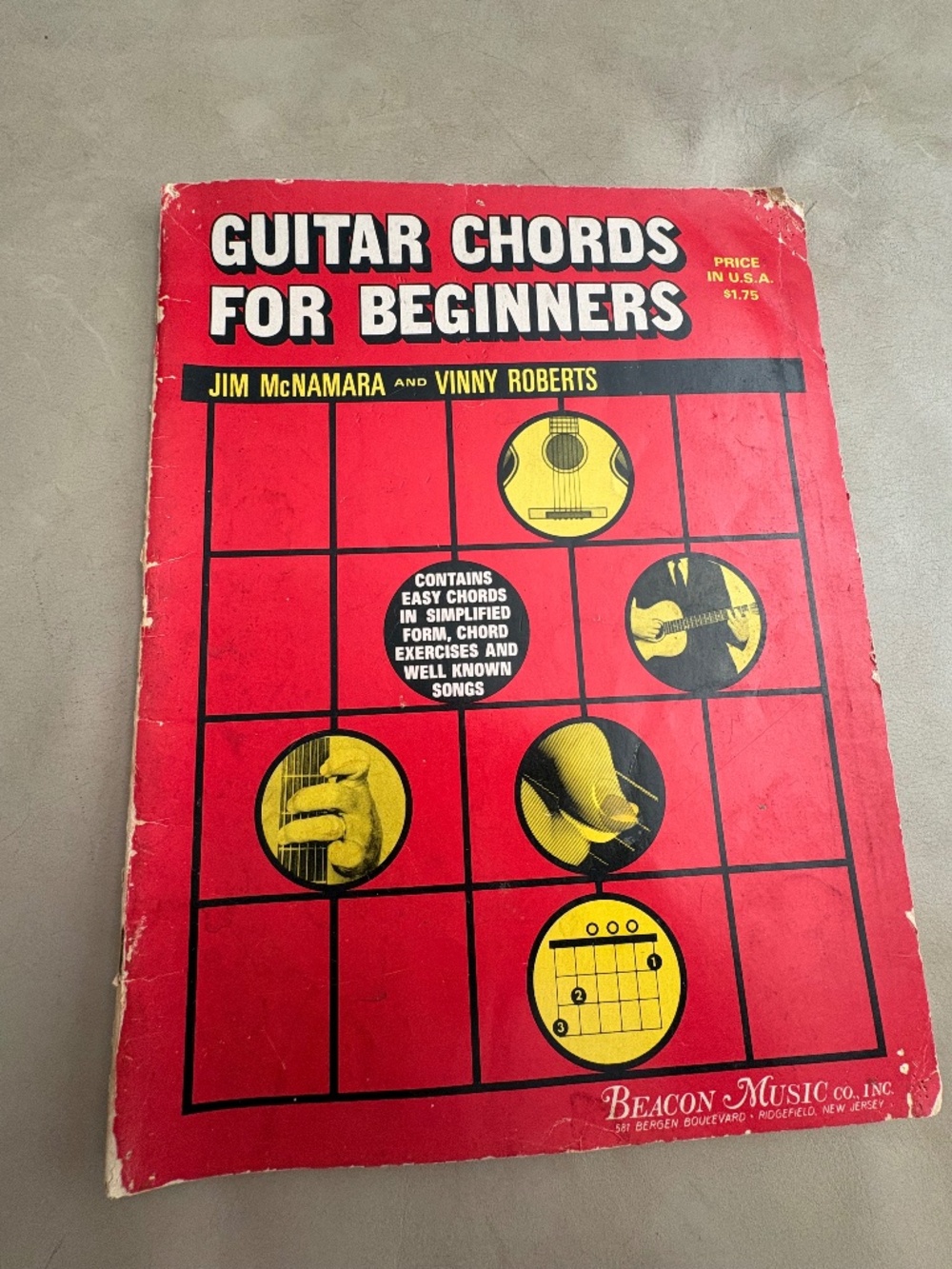 MUSIC & SONG BOOK - "GUITAR CHORDS FOR BEGINNERS"